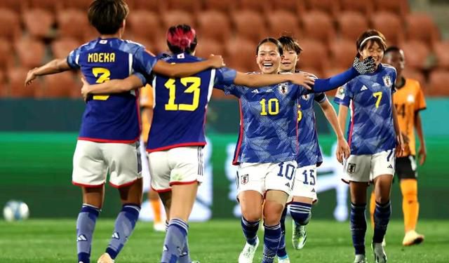 久久婷婷五色综合夜啪