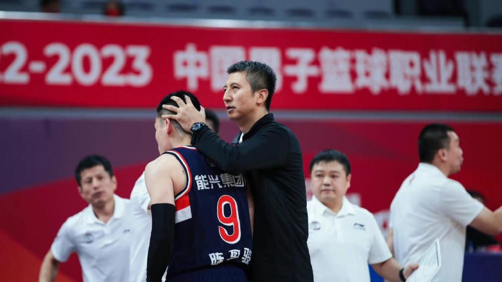 色婷婷综合缴情综免费观看