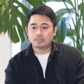成人午夜在线播放